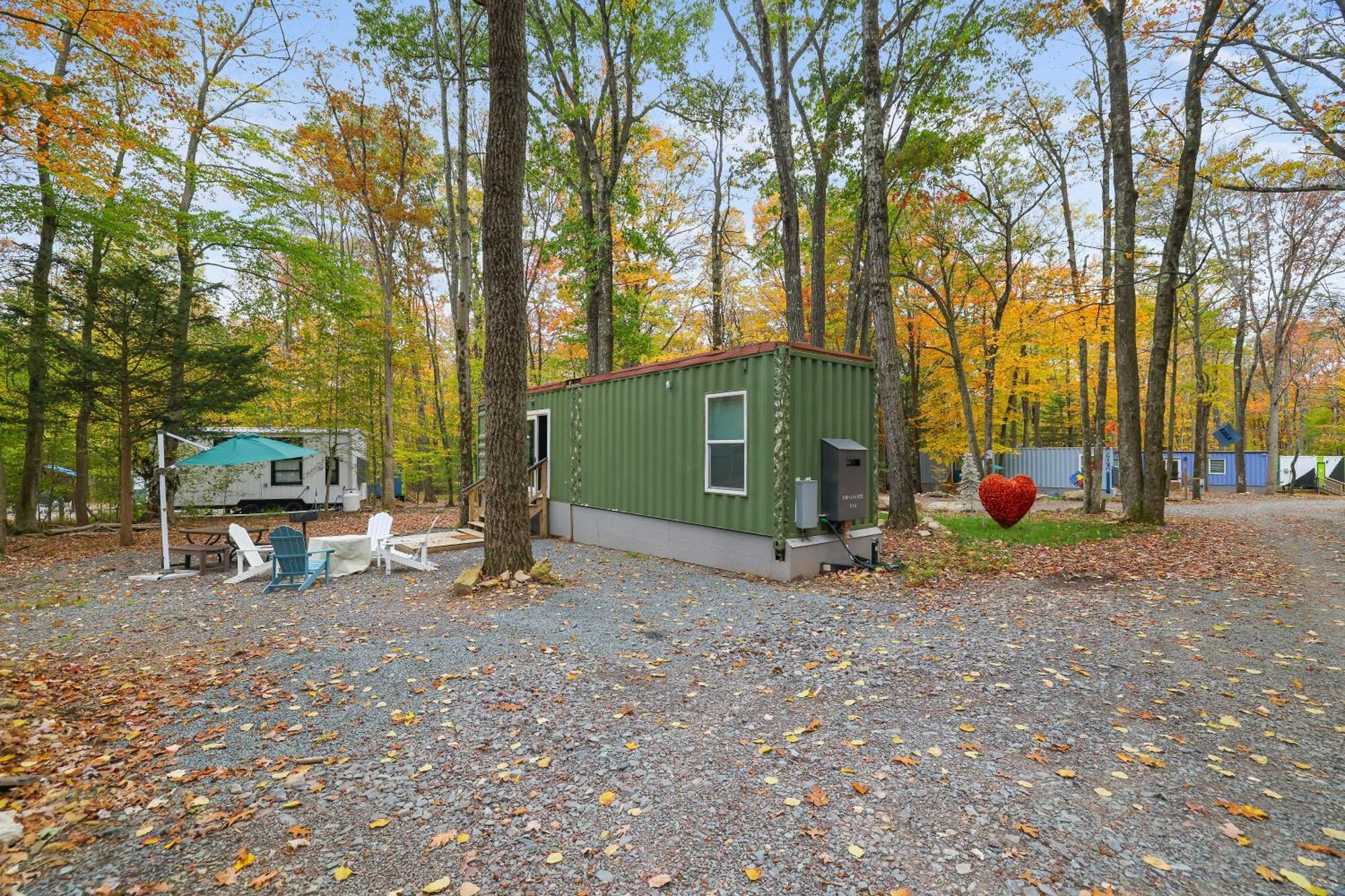 Camptel Poconos Lodging Albrightsville Buitenkant foto
